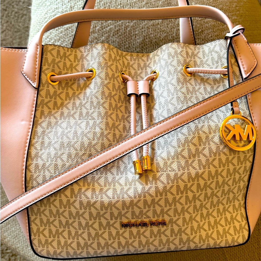 Michael Kors pink/cream tote